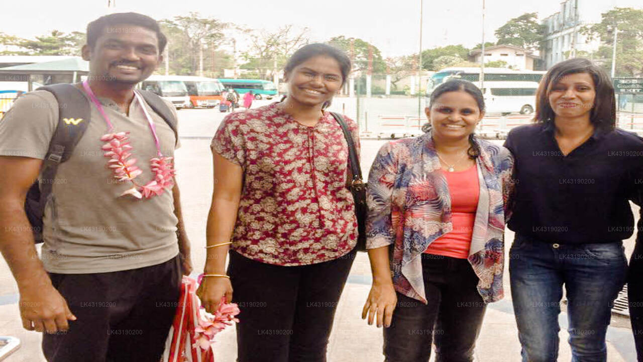 Transfer between Colombo Airport (CMB) and Aliya Resort and Spa, Sigiriya