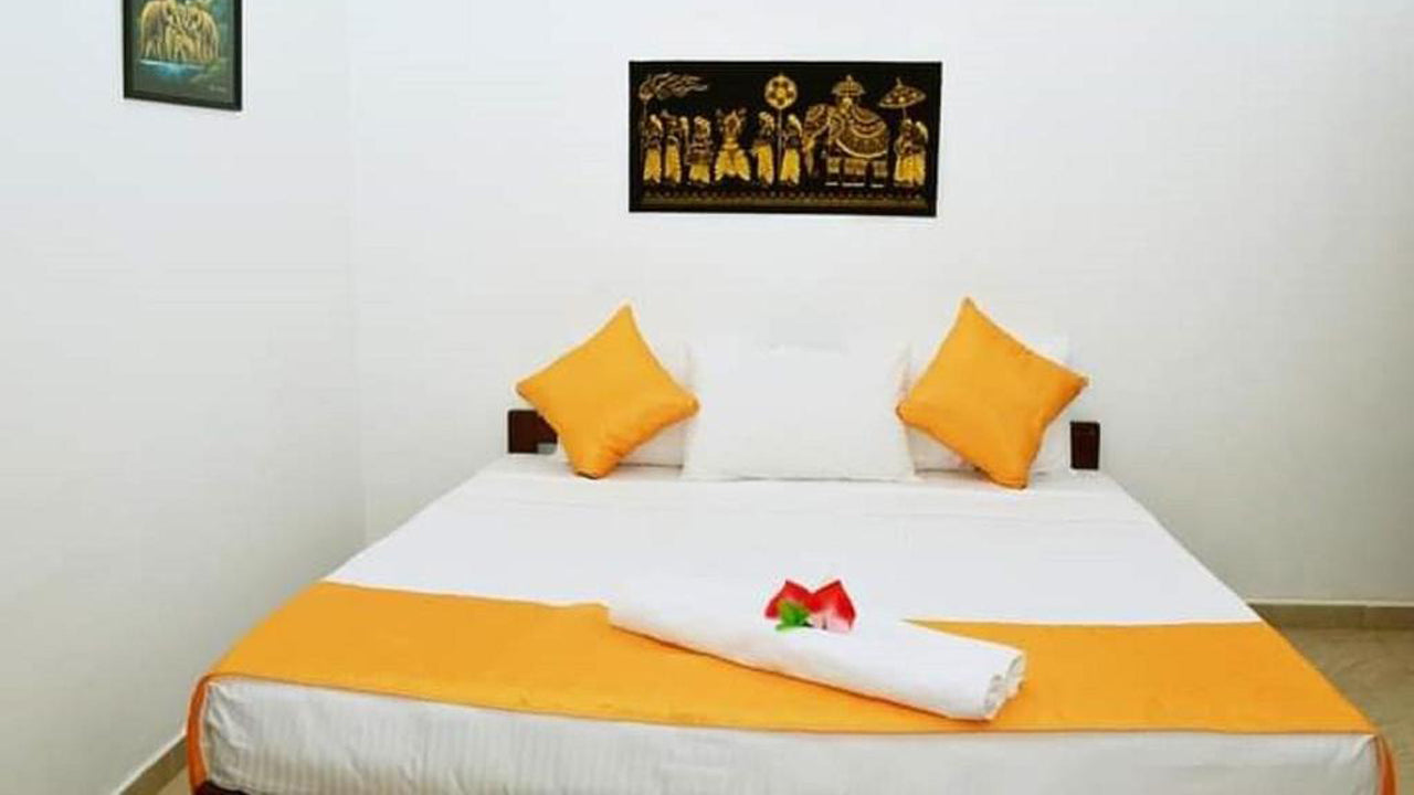 villa delorenta. Anuradhapura