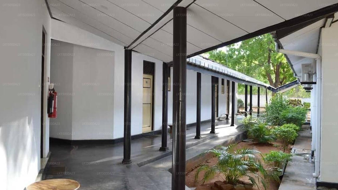 Jayasinghe Holiday Resort, Kataragama