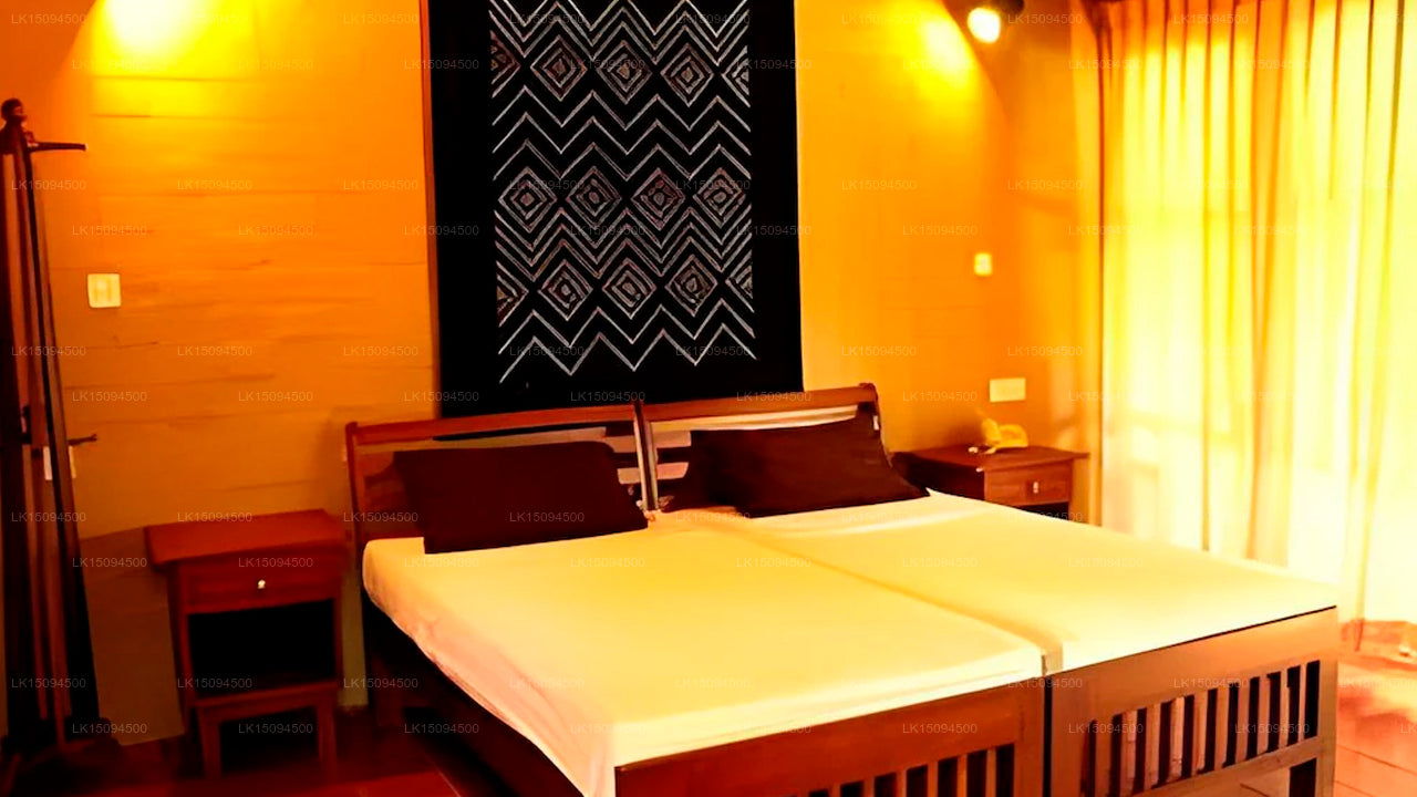 Bopath Fall Rock Chalets, Ratnapura