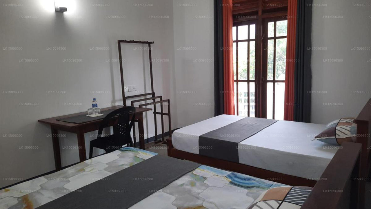 Polheena Estate, Talpe