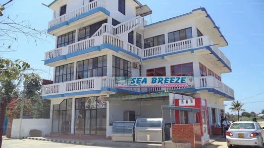 Sea Breeze Restaurant & Guest House, Batticaloa