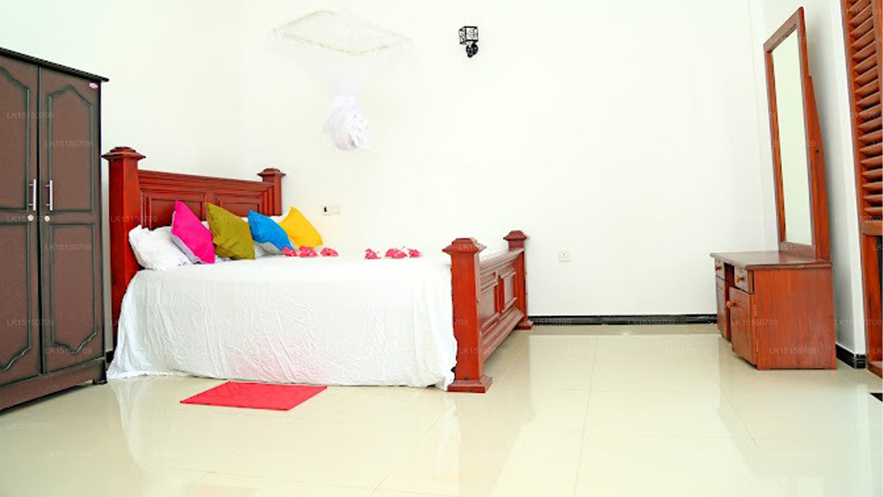 Villa Ronara, Hikkaduwa