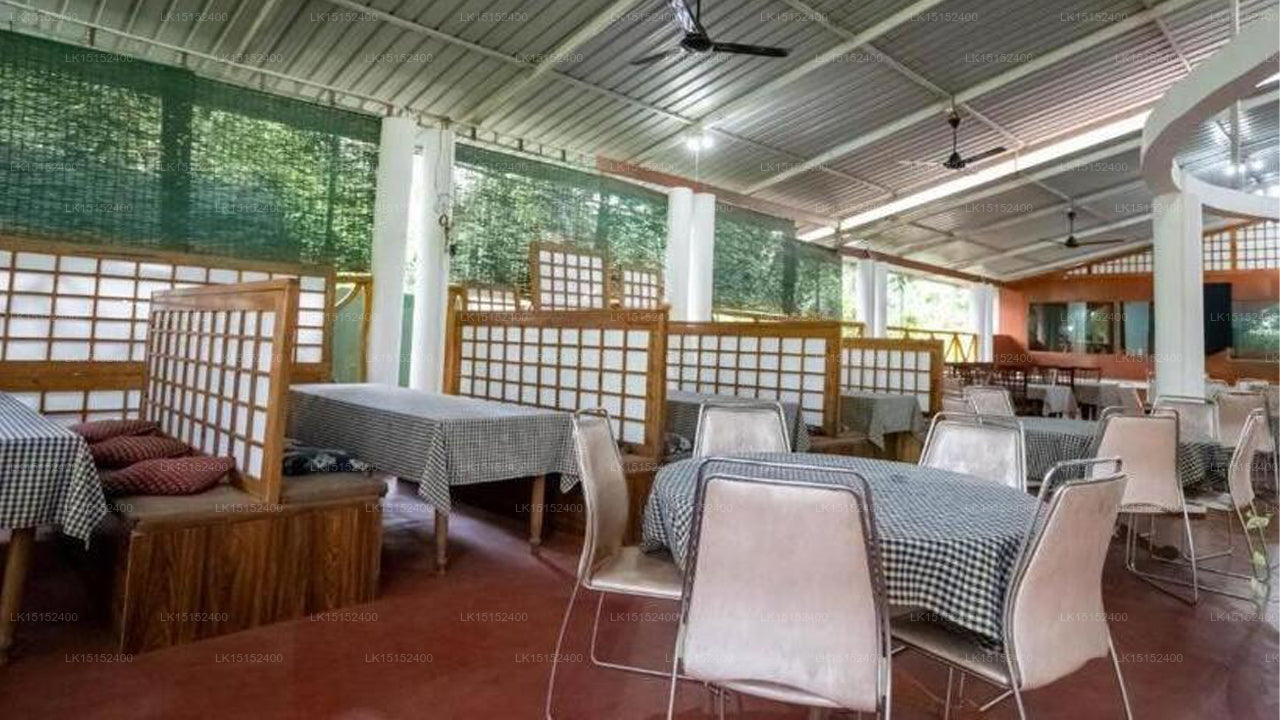 Udawalawa Safari Village Hotel, Udawalawe