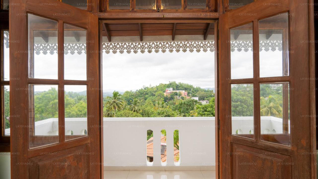 Kandy City Oasis Hotel