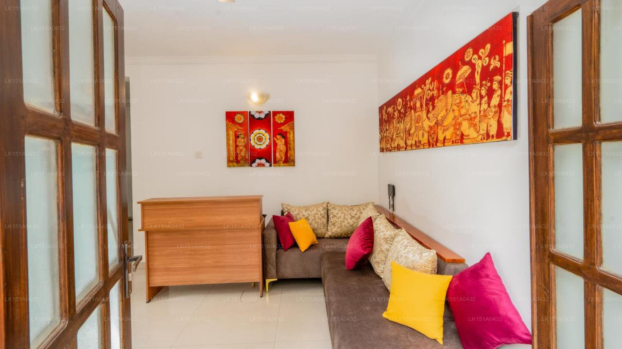 Kandy City Oasis Hotel