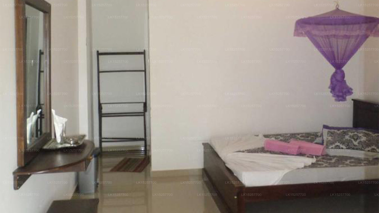 Romana Rest Yala Safari, Kataragama