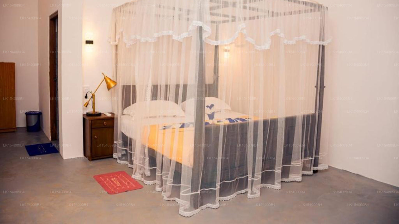 Tatched villa, Tangalle