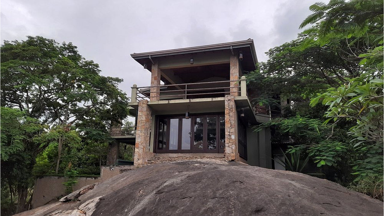 Hotel castle palace, Kandy