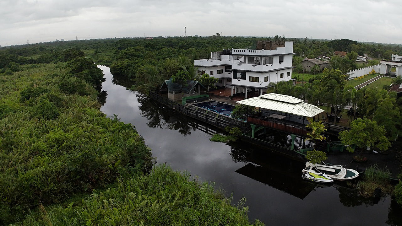 Grand Palace Hotel, Seeduwa