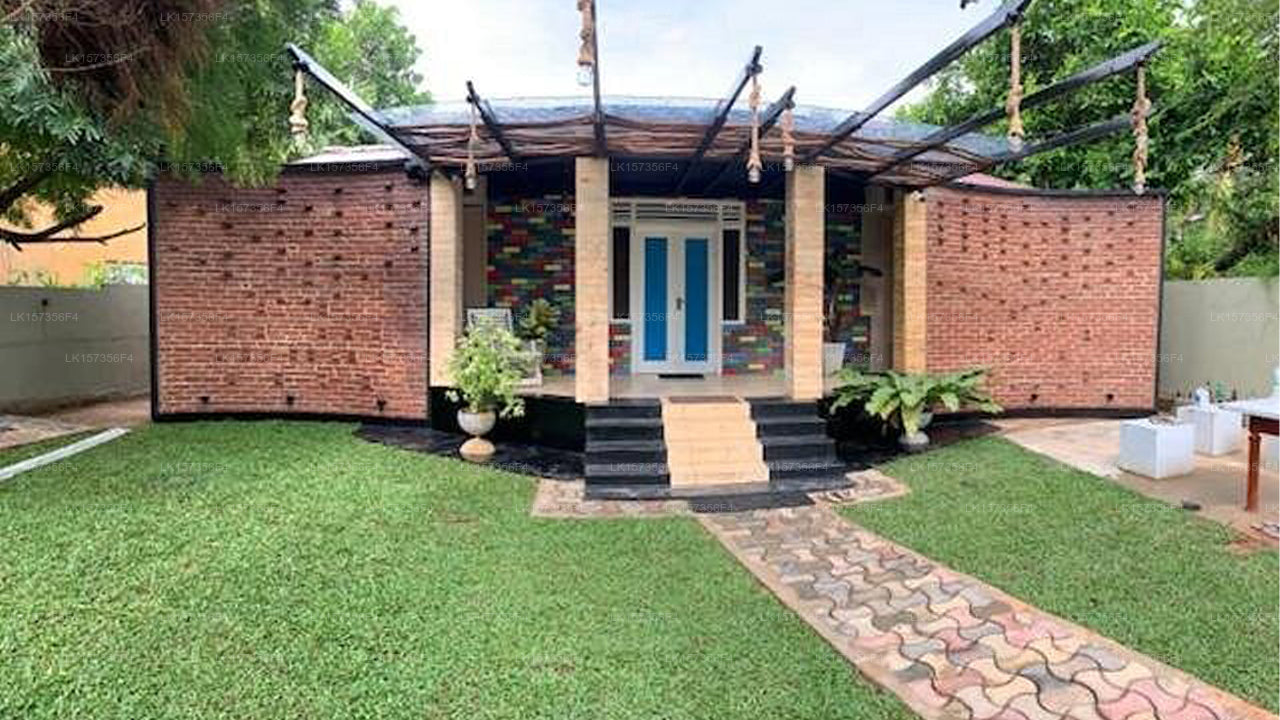 Unbound Hostel, Weligama