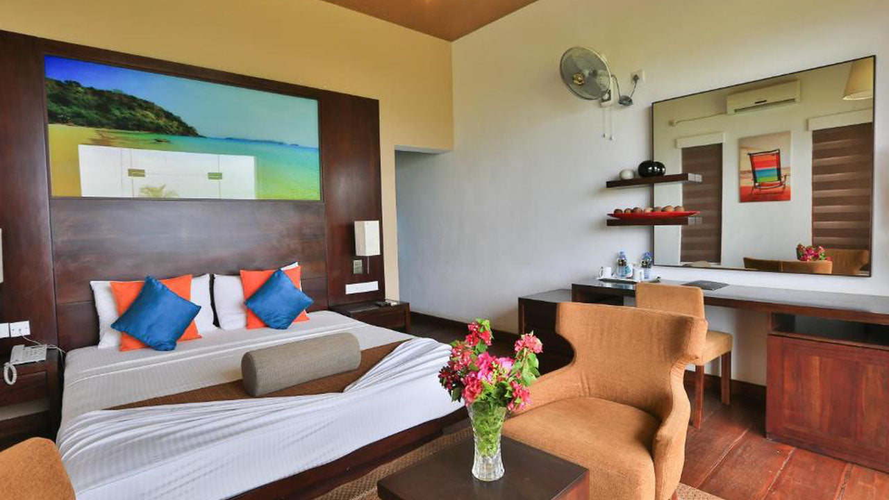 Laya Waves, Pasikuda