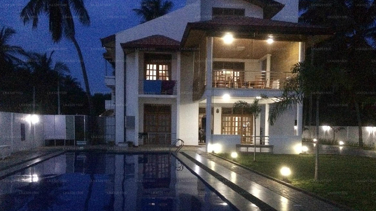 Bluewater Beach Resort, Trincomalee