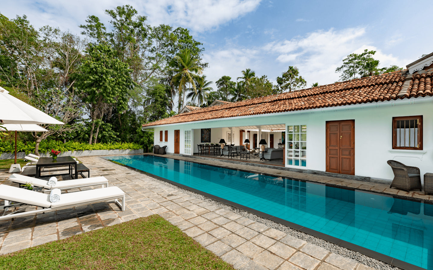 Nyne Hotels Landesi, Galle