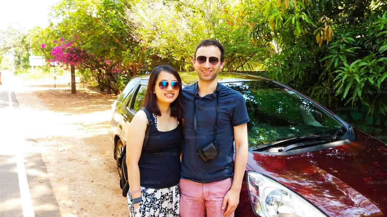 Colombo (CMB) Airport to Ahangama City Private Transfer