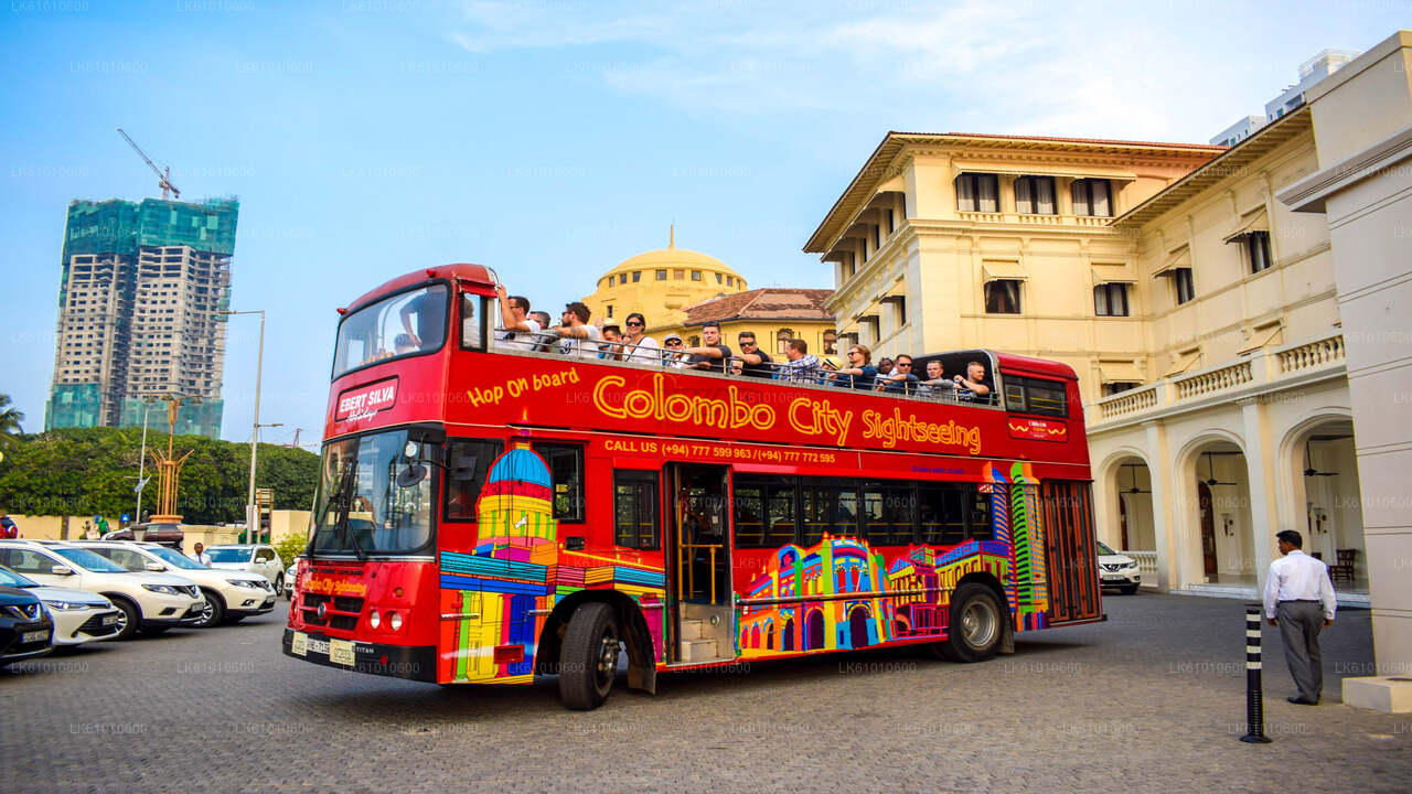 Colombo City Tour by Open Deck Bus