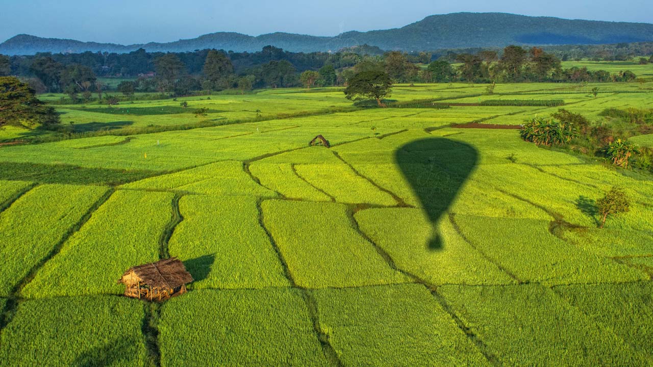 Hot Air Ballooning from Kandalama